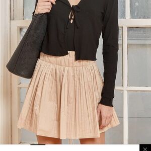 Lulu's Tan Pleated Skater Mini Skirt for Cocktail hardly worn